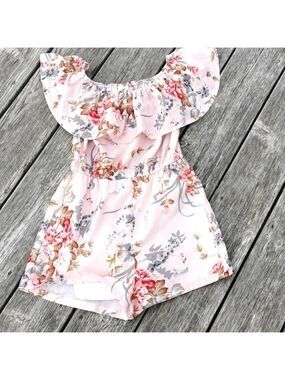 Girls Shein floral  cottagecore prairie romper. Size 11/12. EUC